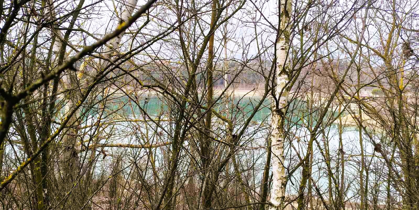 Építési telek Pócsmegyer-Surányban: 902 m², 50%-os beépíthetőséggel, tóparti hangulattal - Kép 7