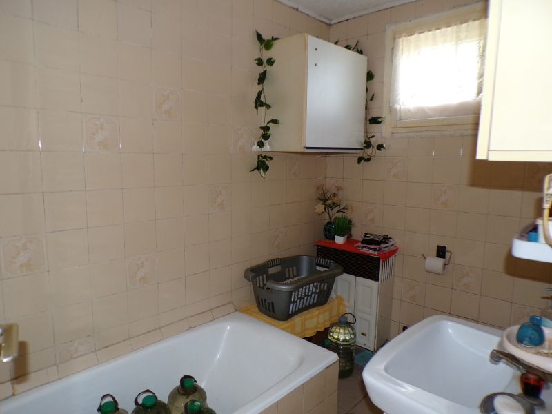 Örökpanorámás, téliesített ház Dunabogdányban – Négyévszakos otthon az erdő szélén - Kép 6