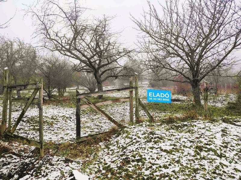 Panorámás építési telek eladó Dunabogdányban – Csendes, kertvárosi övezet, kiváló infrastruktúra - Kép 2